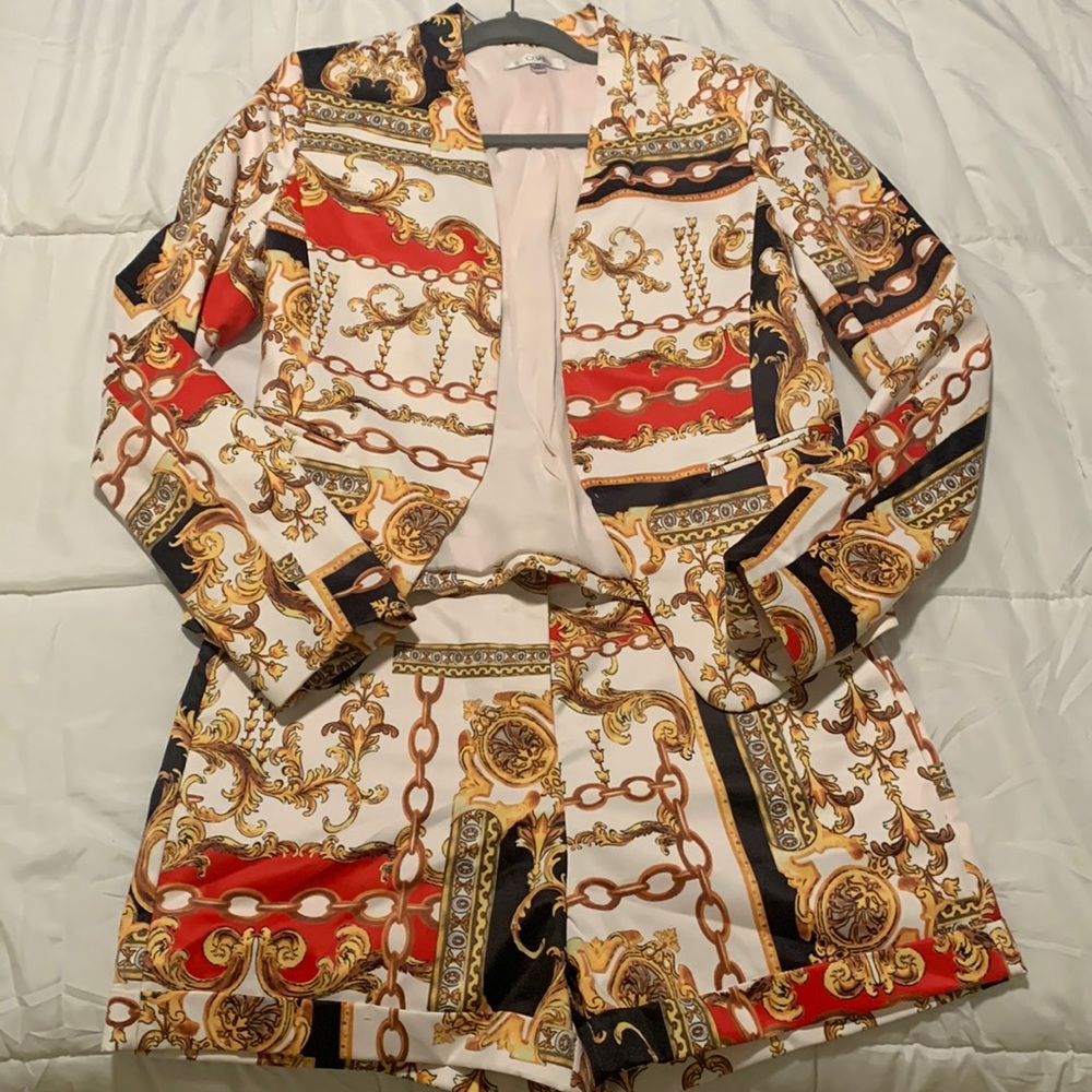 Shorts & blazer set - M/L